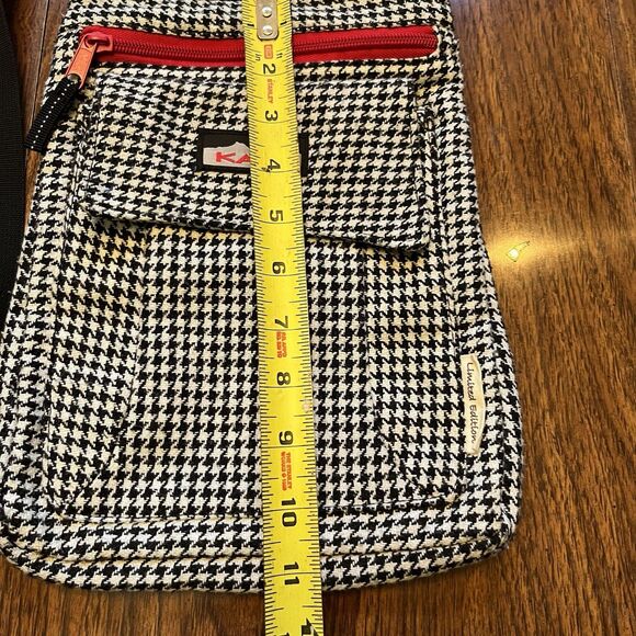 Kavu Keeper Crossbody Shoulder Bag Black Red Houndstooth Limited Edition Alabama - Picture 4 of 11